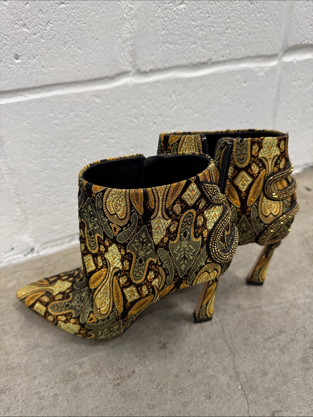 ANTONIO MELANI Paisley Embroidered Ankle Boots - Gold & Green